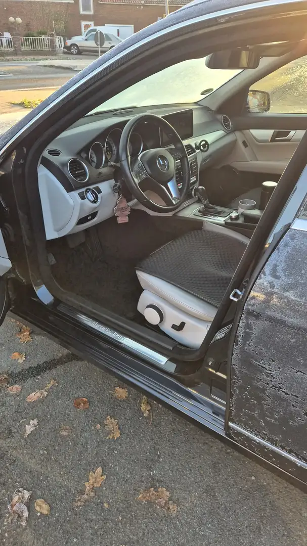 Mercedes-Benz C 220 T CDI DPF (BlueEFFICIENCY) 7G-TRONIC Avantgarde - 2