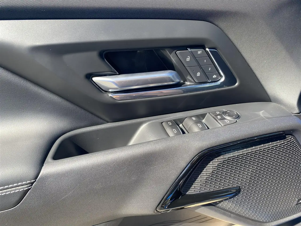 Chevrolet Silverado EV снимка Chevrolet Silverado EV