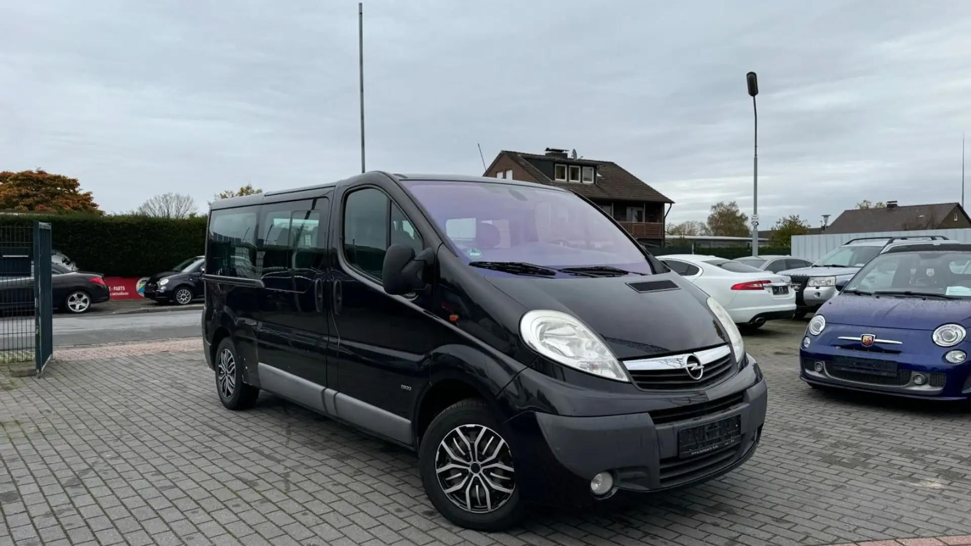 Opel Vivaro Kasten/Kombi Kombi L2H1 2,9t | 9-SITZER Negro - 1