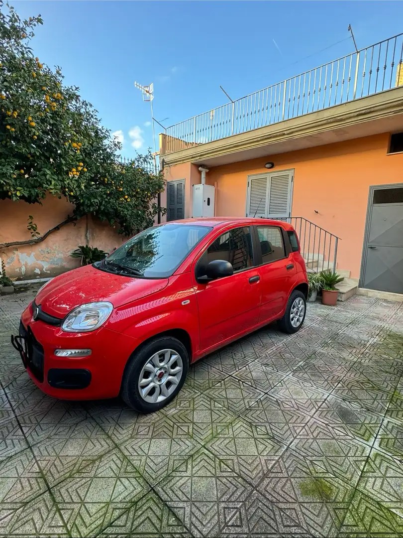 Fiat Panda 0.9 t.air t. natural power Lounge 70cv Rosso - 1