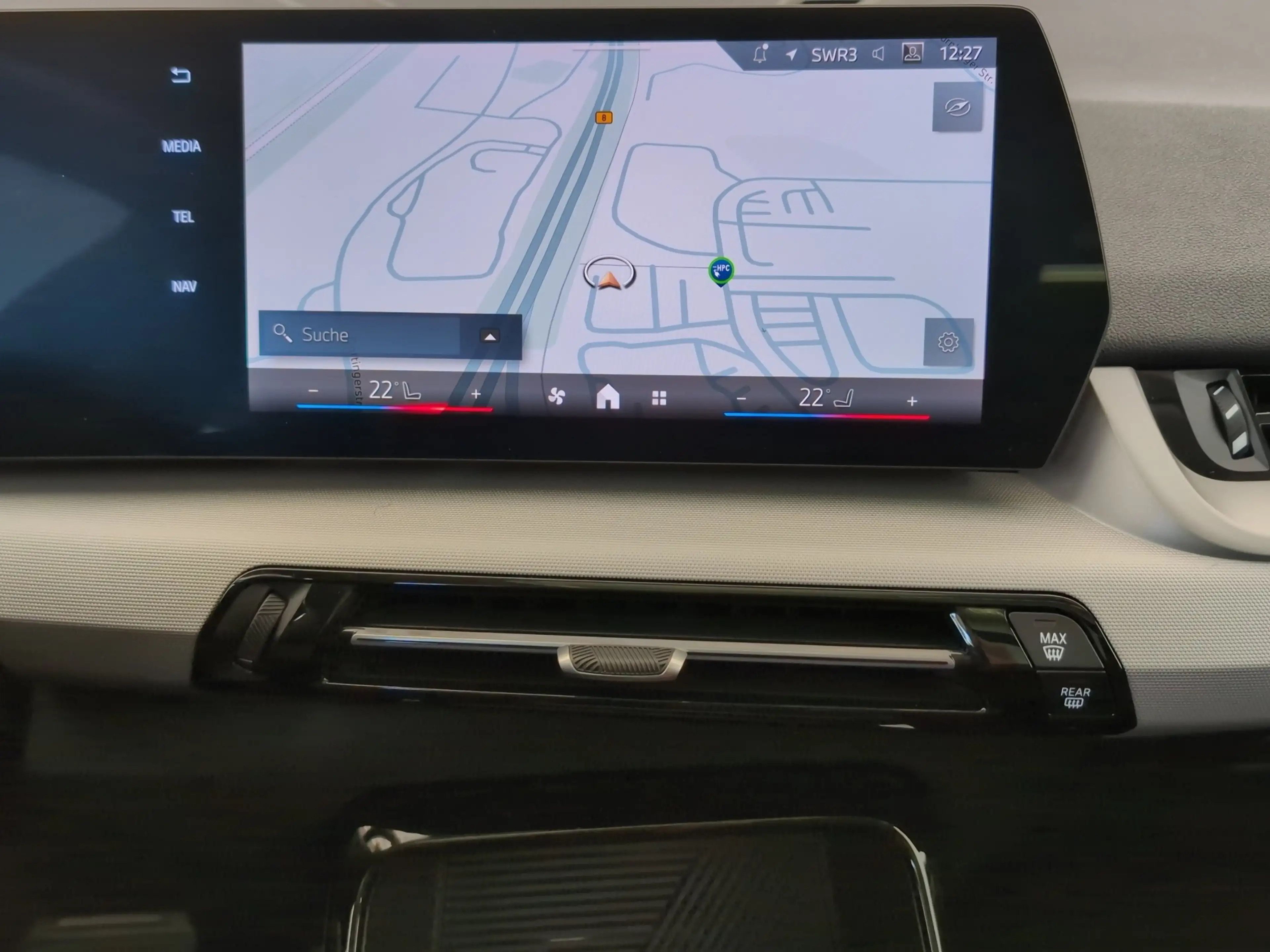 BMW iX1 eDrive20 Navi/LED/AHK/RFK/Pano/ACC/DAB — photo 7