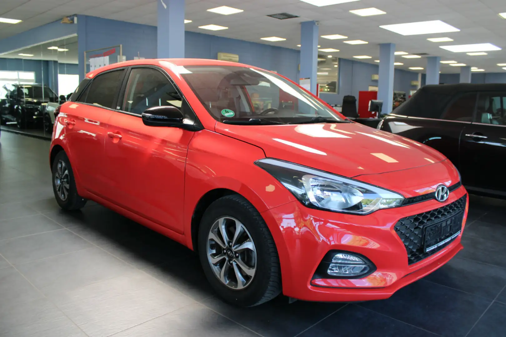 Hyundai i20 1.0 T-GDI DCT YES! Rot - 1