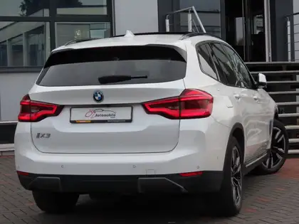 Annonce voiture d'occasion BMW iX3 - CARADIZE