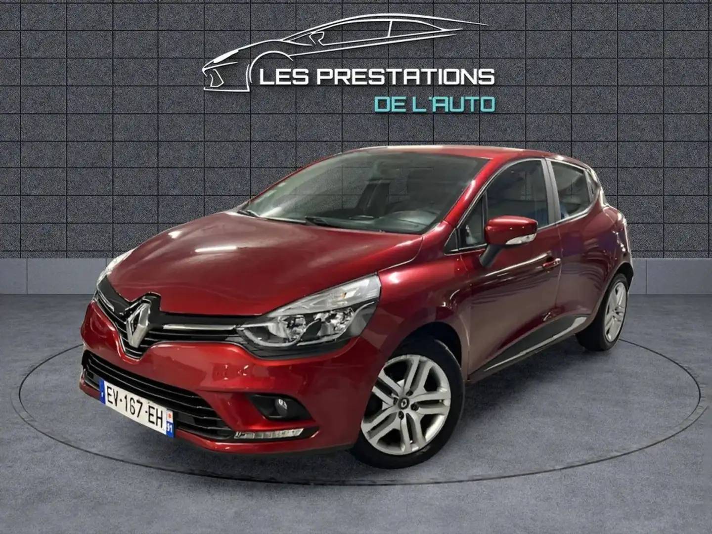 Renault Clio IV 0.9 TCe 90ch energy Business 5p Rood - 1