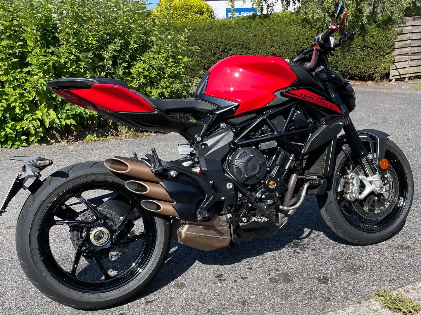 MV Agusta Brutale 800 Rood - 2