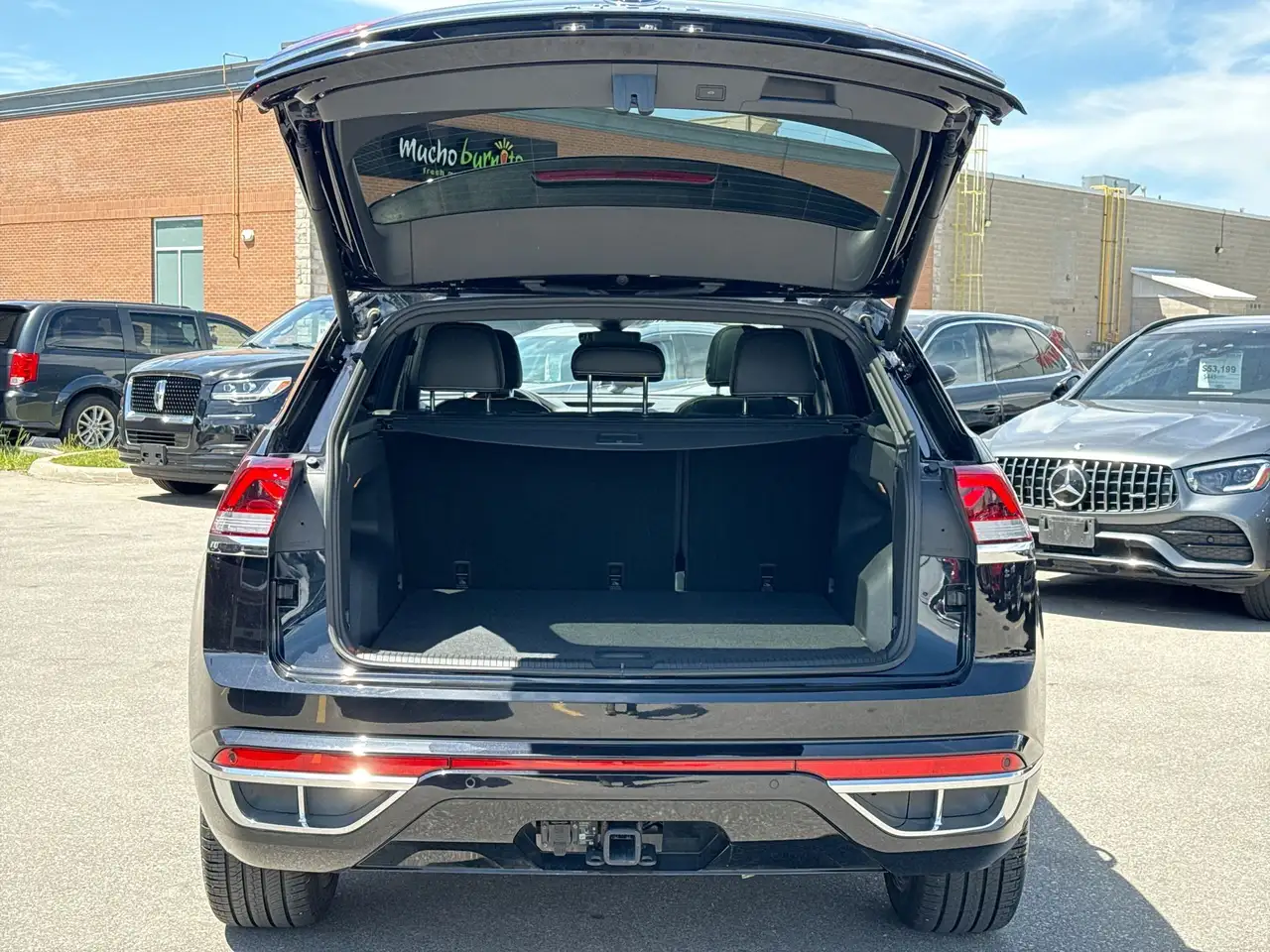 Volkswagen Atlas снимка Volkswagen Atlas