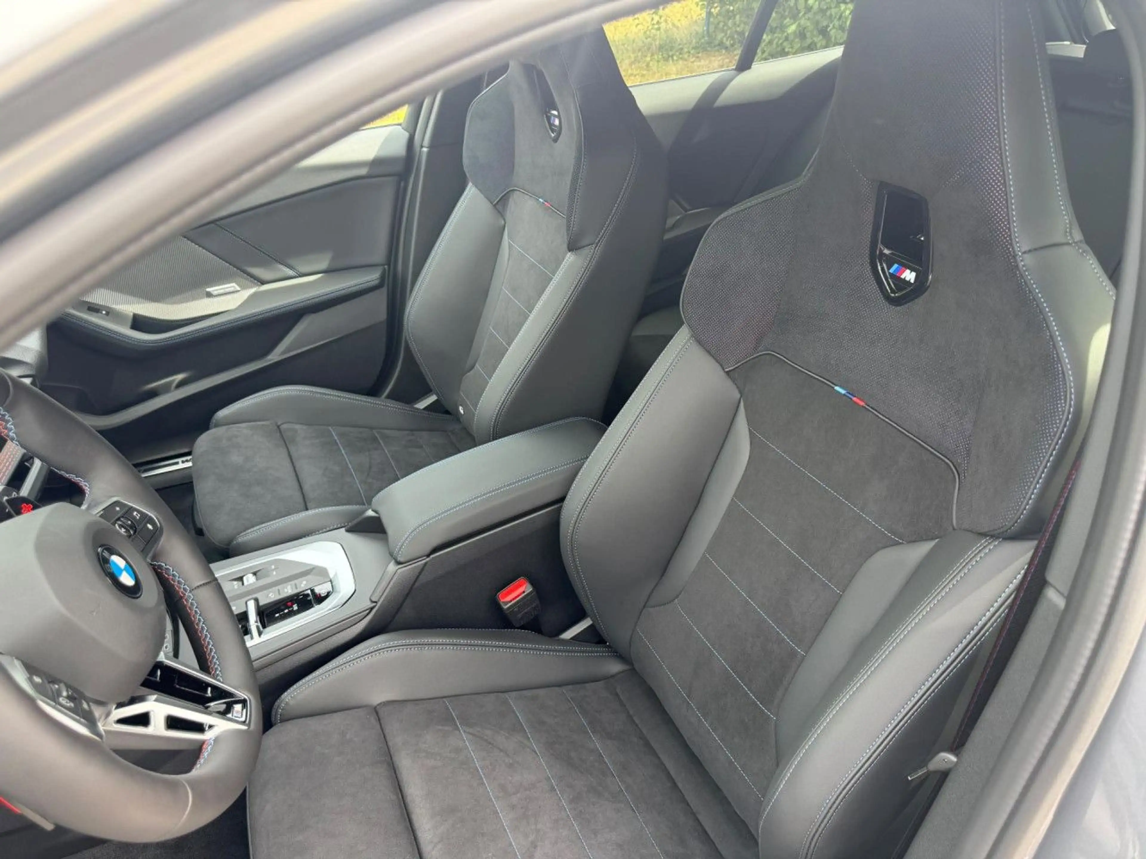 BMW 135 M xDrive Sportpaket HUD Navi LED Klima PDC — photo 10