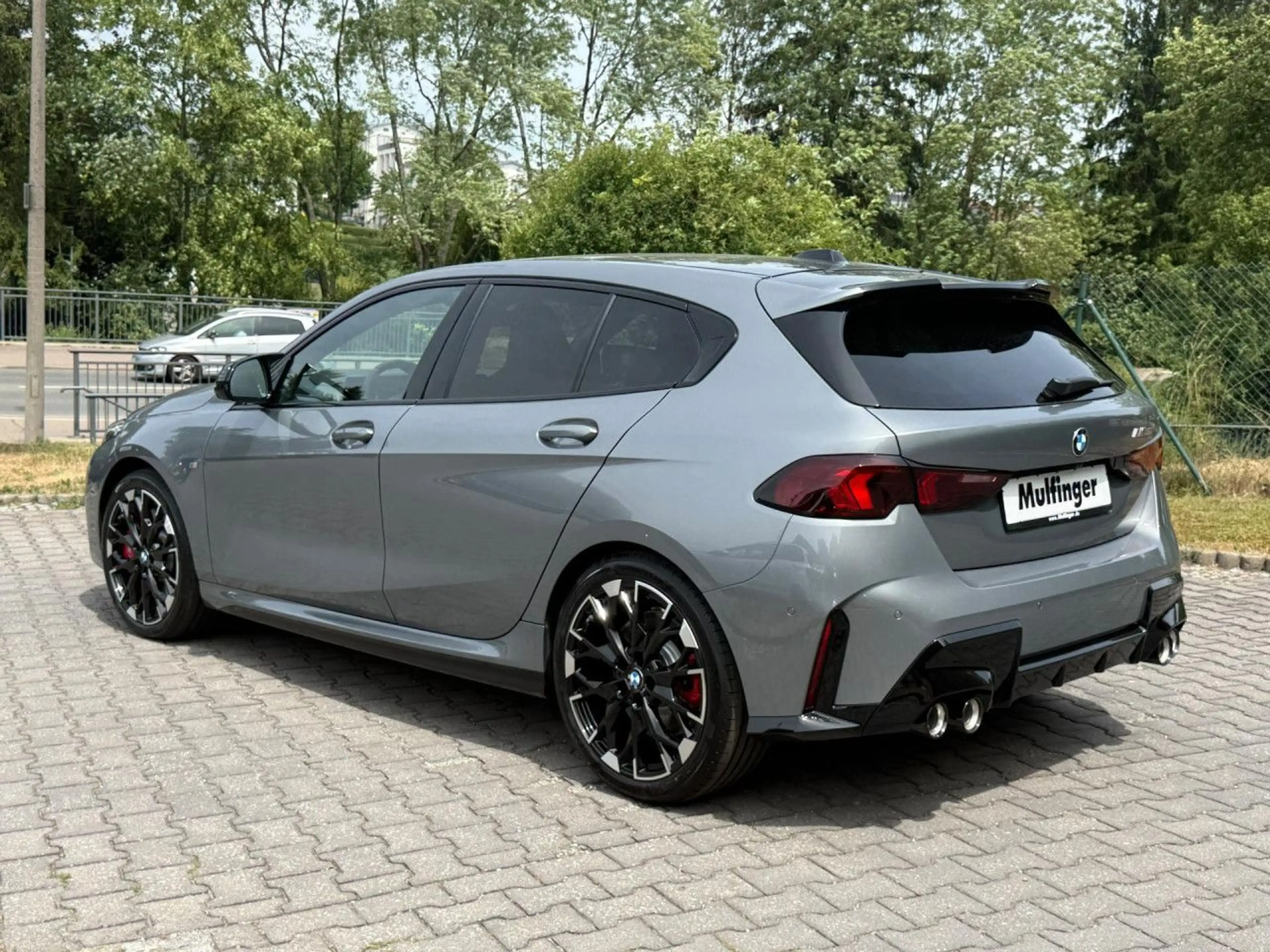 BMW 135 M xDrive Sportpaket HUD Navi LED Klima PDC — photo 7
