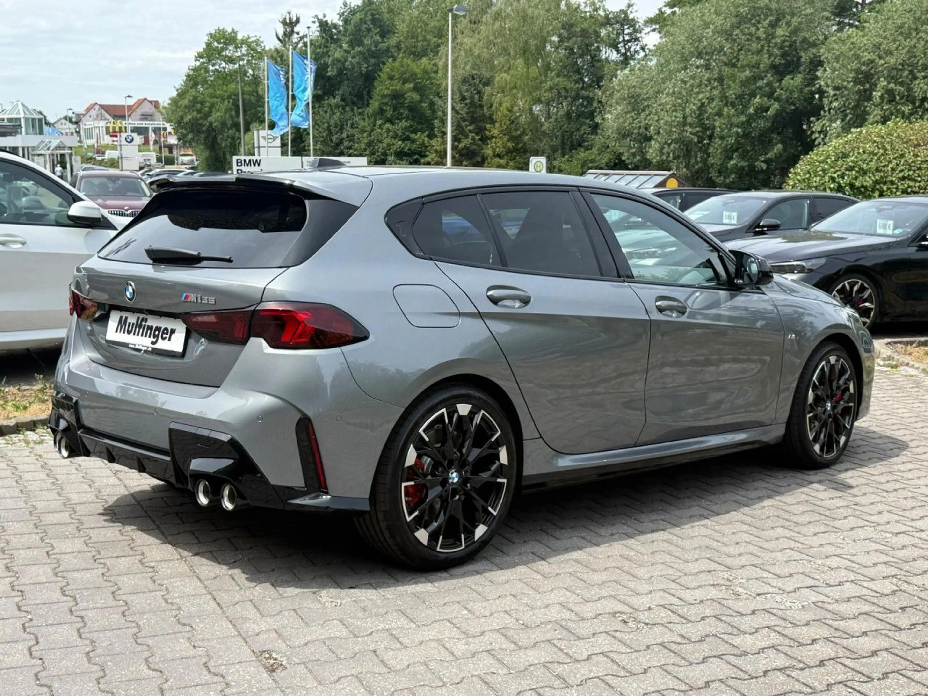 BMW 135 M xDrive Sportpaket HUD Navi LED Klima PDC — photo 5