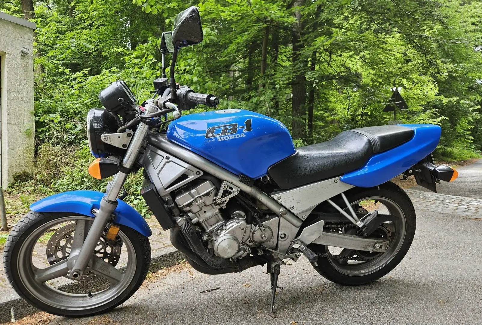 Honda CB 1 Blau - 1