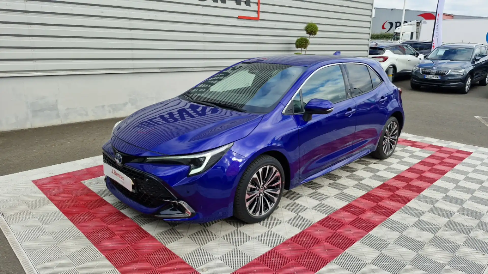 Toyota Corolla HYBRIDE 140CH DESIGN Bleu - 2