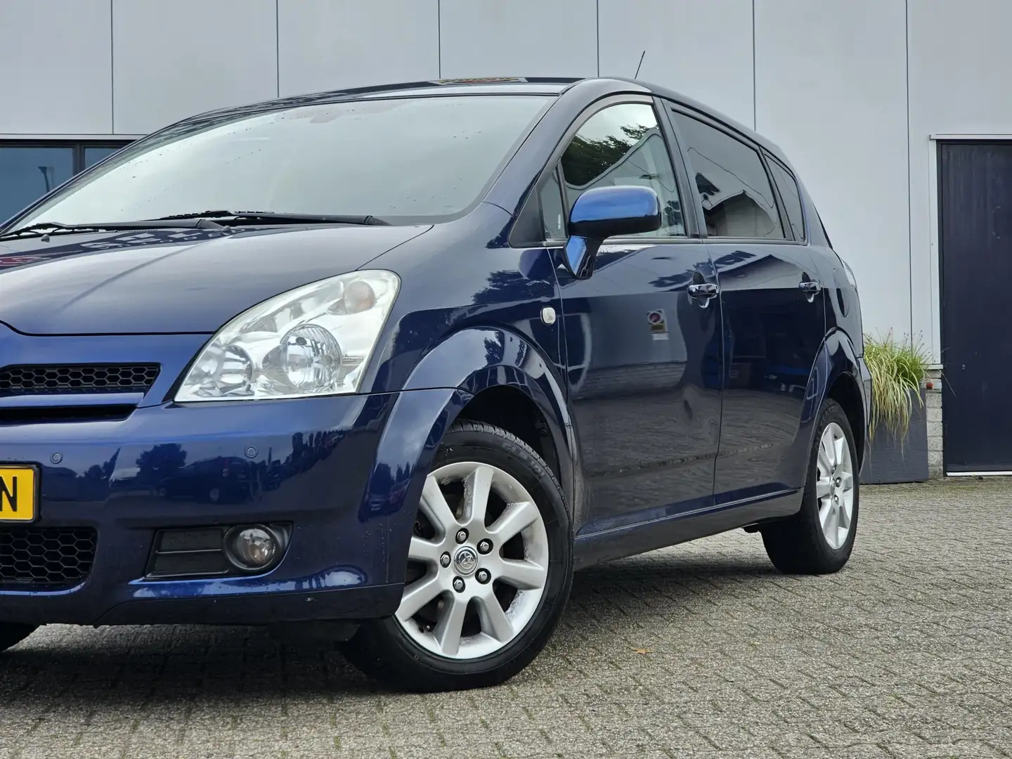 Toyota Verso 1.6 VVT-i Dynamic MEENEEMPRIJS APK 19-12-2025 Blau - 2