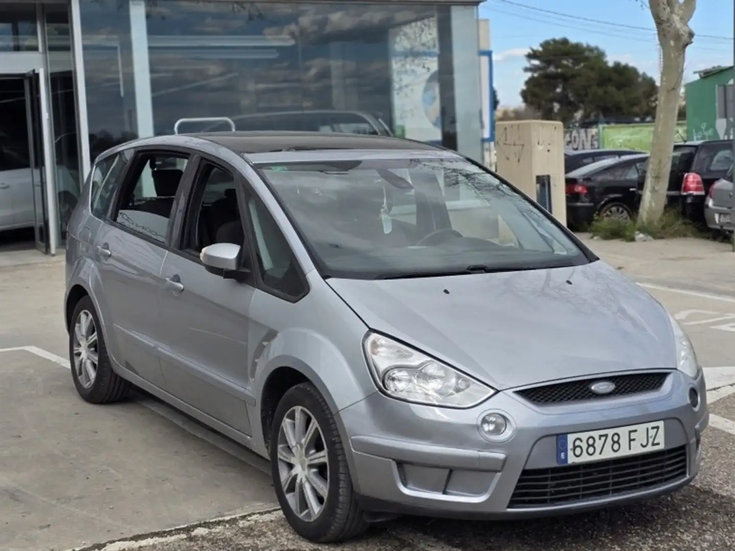 Ford S-Max 2.0TDCi Titanium Gri - 2
