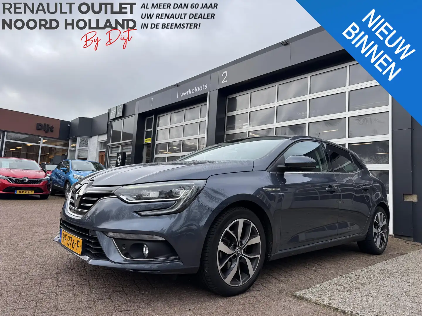 Renault Megane 1.2 TCe 130pk EDC Bose+Trekhaak!! Grijs - 1