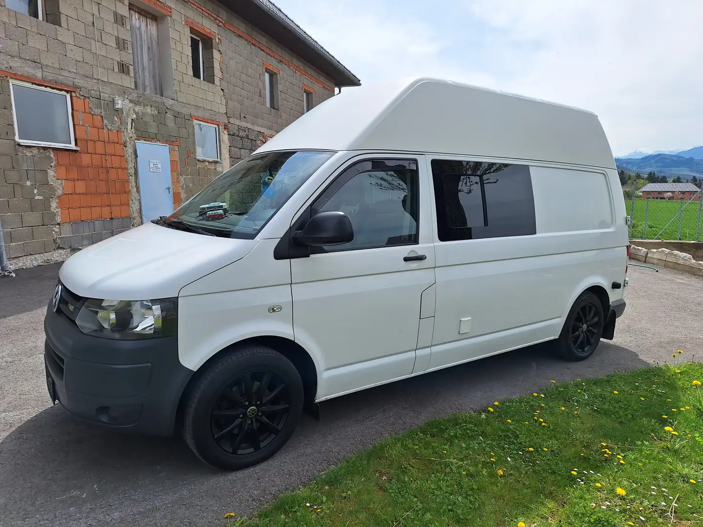 Volkswagen T5 Transporter - 1