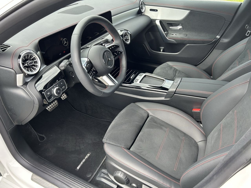 Mercedes-Benz CLA 200 AMG+FAHRASSIST+TOTW+AMBIENTE+360+KAM — photo 12