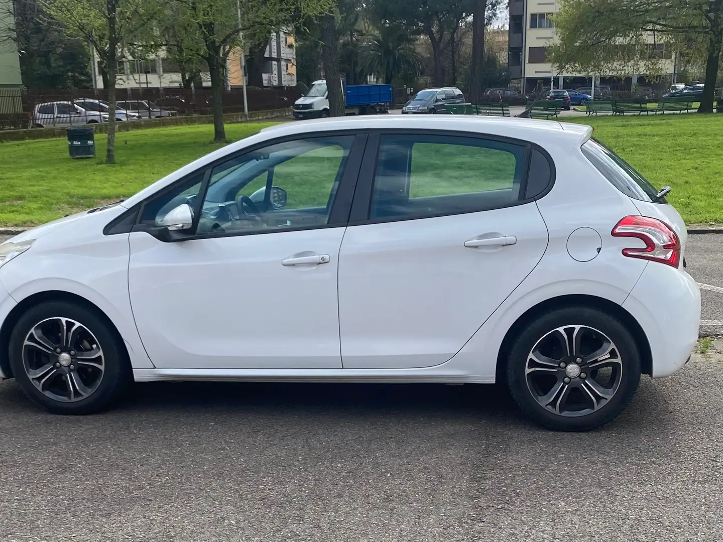 Peugeot 208 208 I 2012 5p 1.2 puretech (vti) 12v Active Bianco - 2