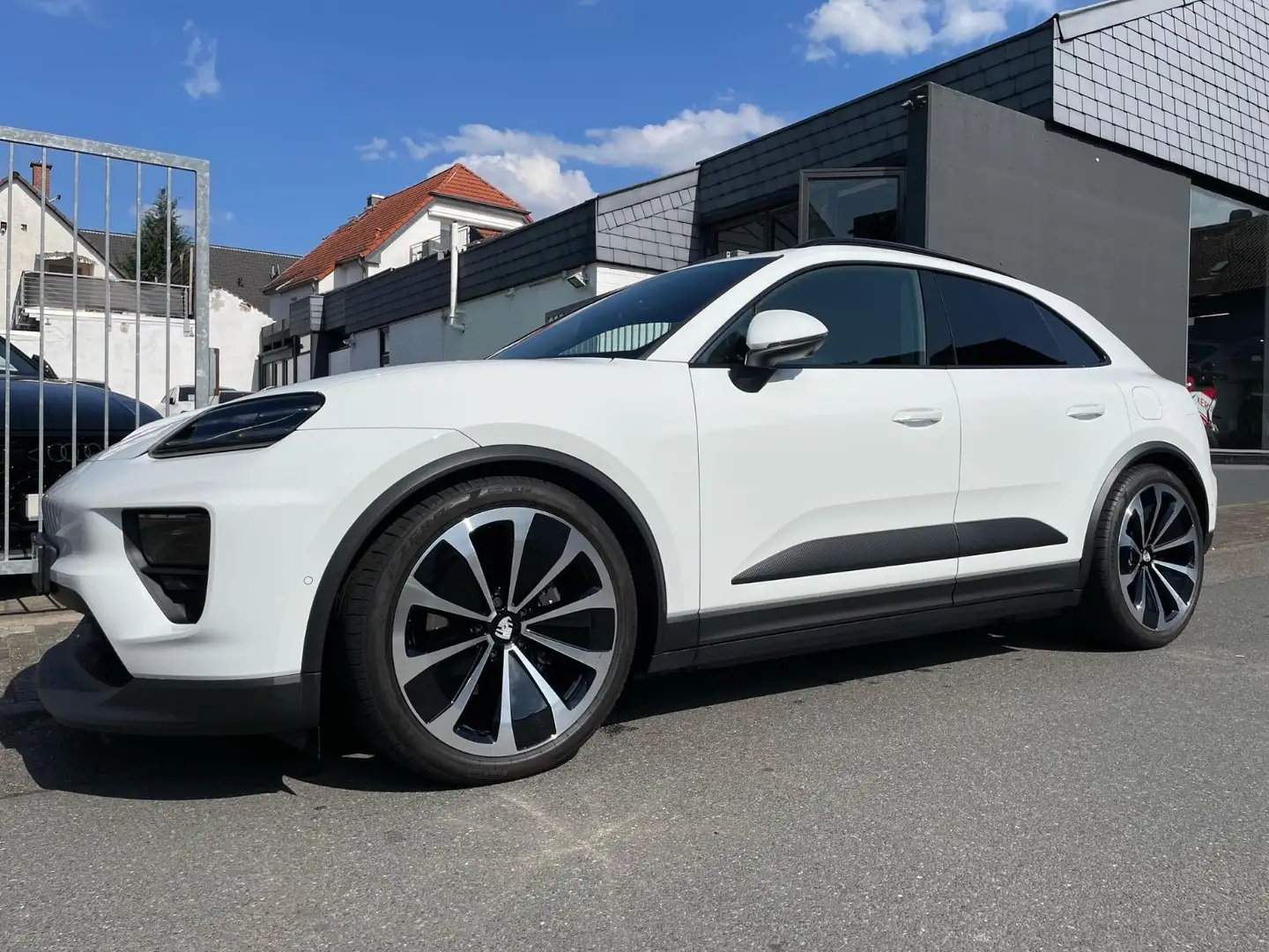 Porsche Macan 4 |ACC|22"|Pano|3.Disp|SportChro|PASM|360° Blanco - 1