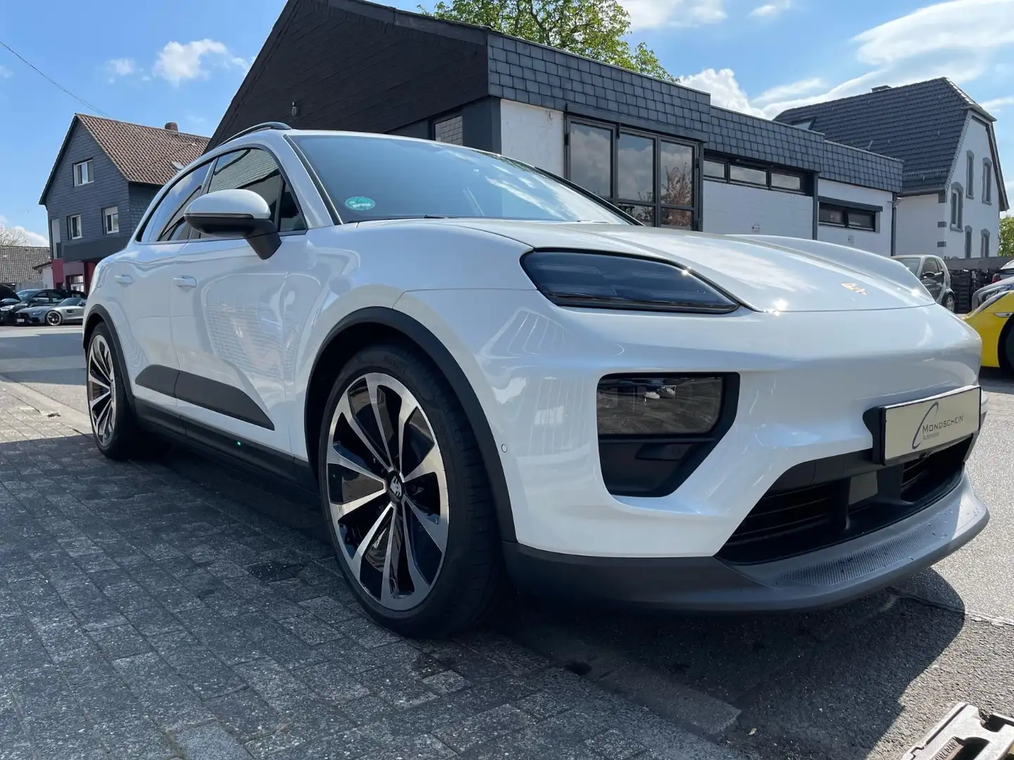 Porsche Macan 4 |ACC|22"|Pano|3.Disp|SportChro|PASM|360° Blanco - 2
