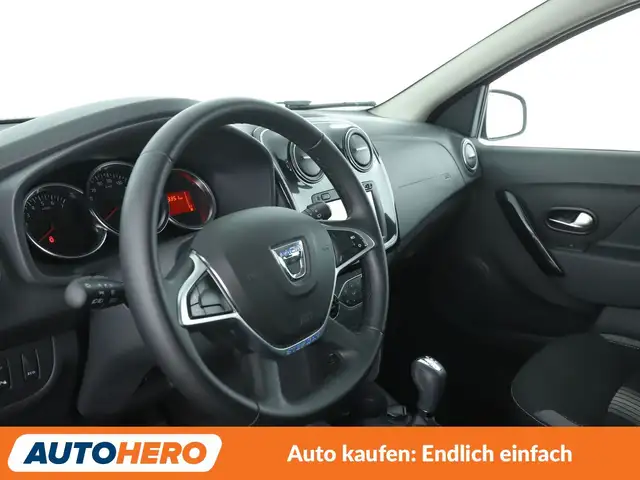 Dacia Sandero view 11