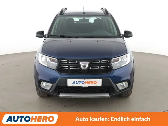 Dacia Sandero view 9