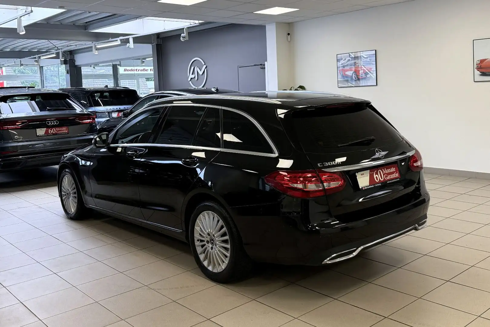 Mercedes-Benz C 300 T BT Hybrid / h *Luxury*Leder*Comand* Чёрный - 2