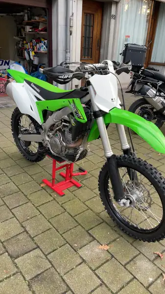 Kawasaki KX 450 - foto 5