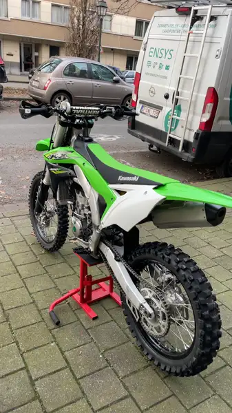 Kawasaki KX 450 - foto 3