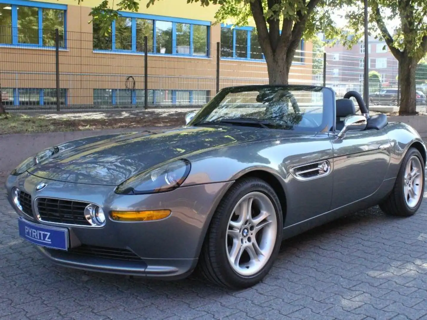 BMW Z8 roadster deutsches Fahrzeug Grigio - 1