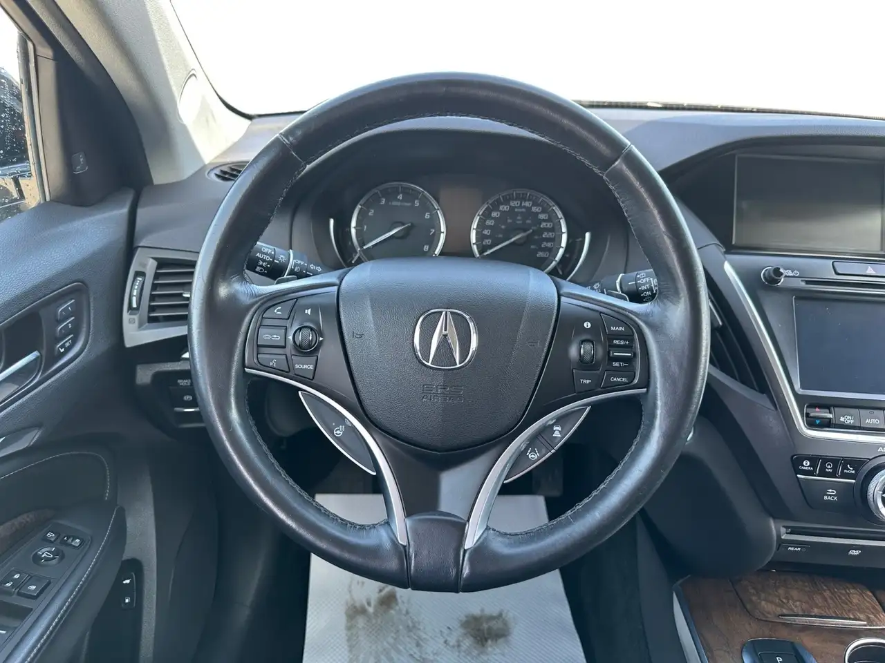 Acura MDX снимка Acura MDX