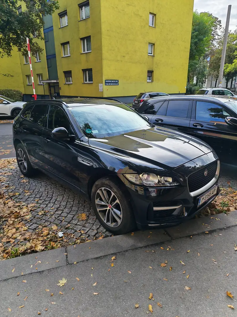 Jaguar F-Pace 20d AWD R-Sport Aut. - 2