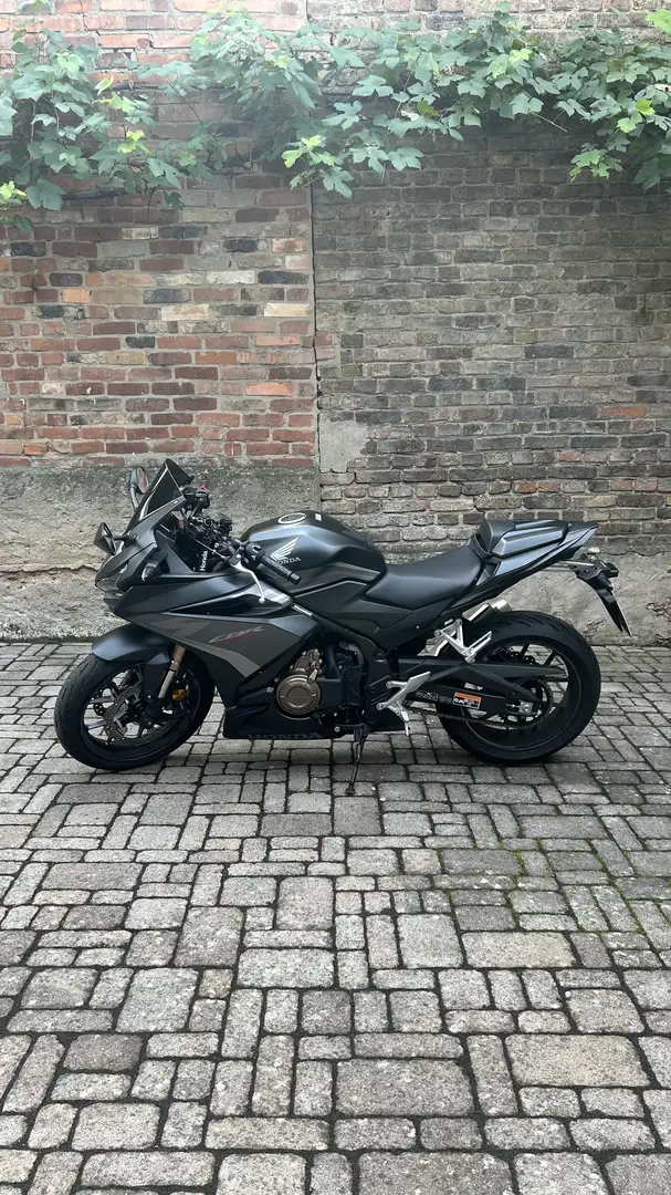 Honda CBR 500 R - 1