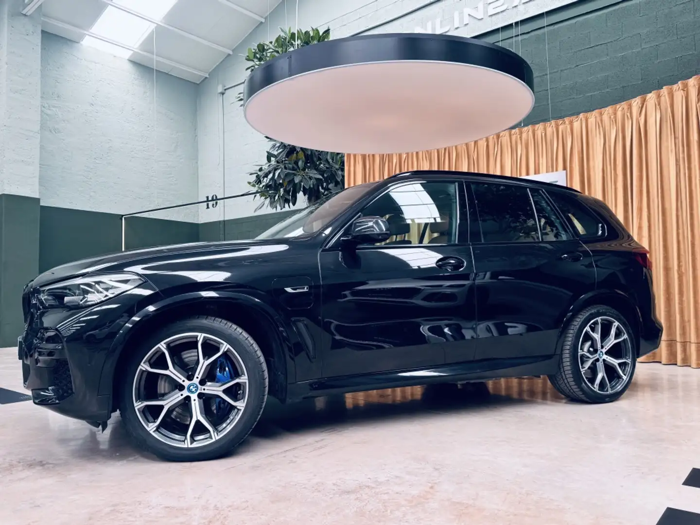 BMW X5 xDrive 45e Negro - 2
