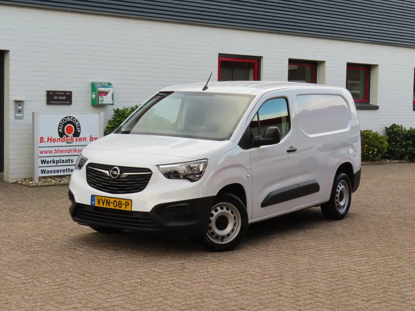 Opel Combo Cargo GB 1.5 Diesel 102pk L2H1/ All season banden/ Blanc - 1