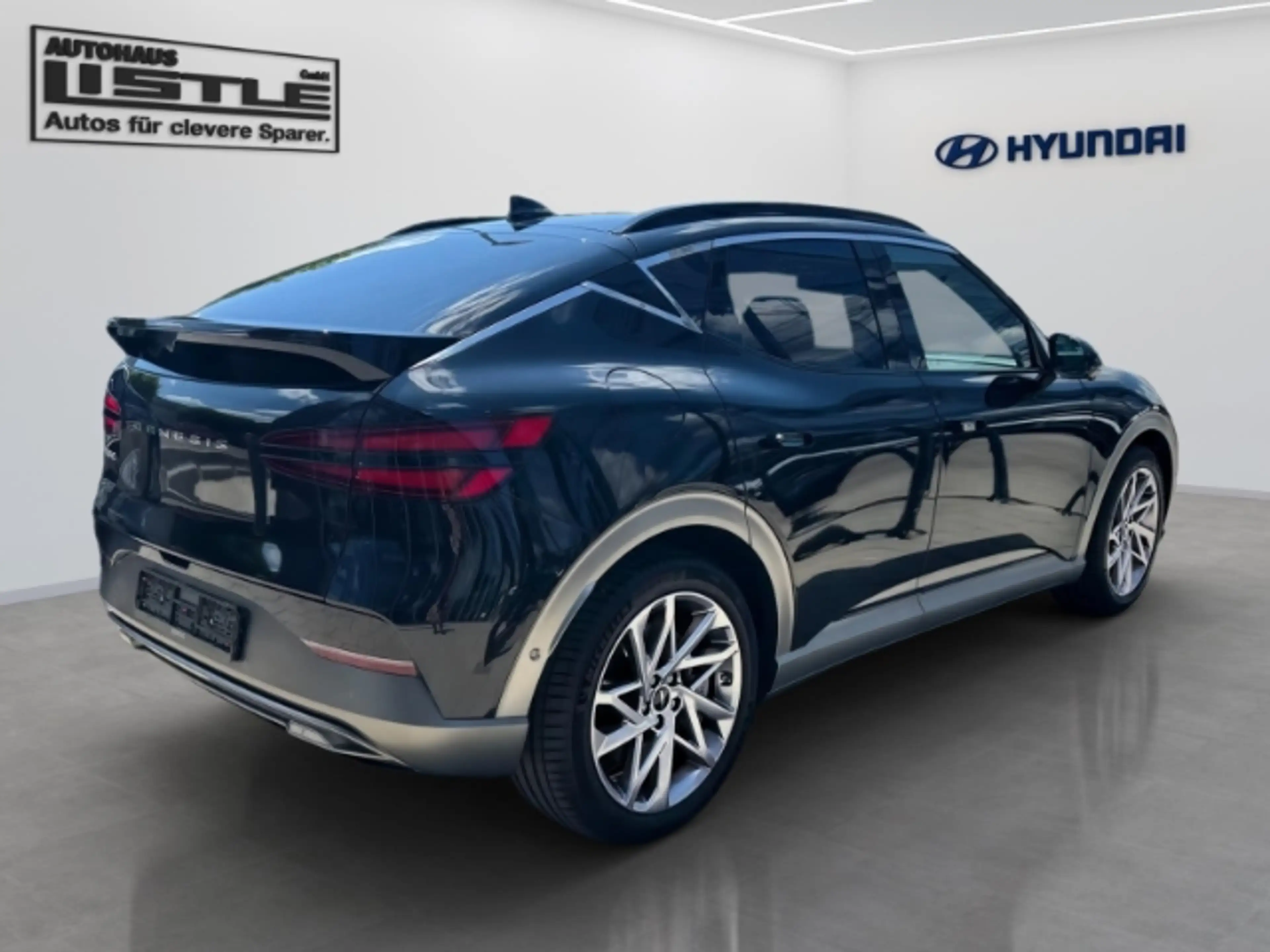 Genesis GV60 Sport Elektro 4WD Sportpaket Panorama Memory Sitze — photo 3