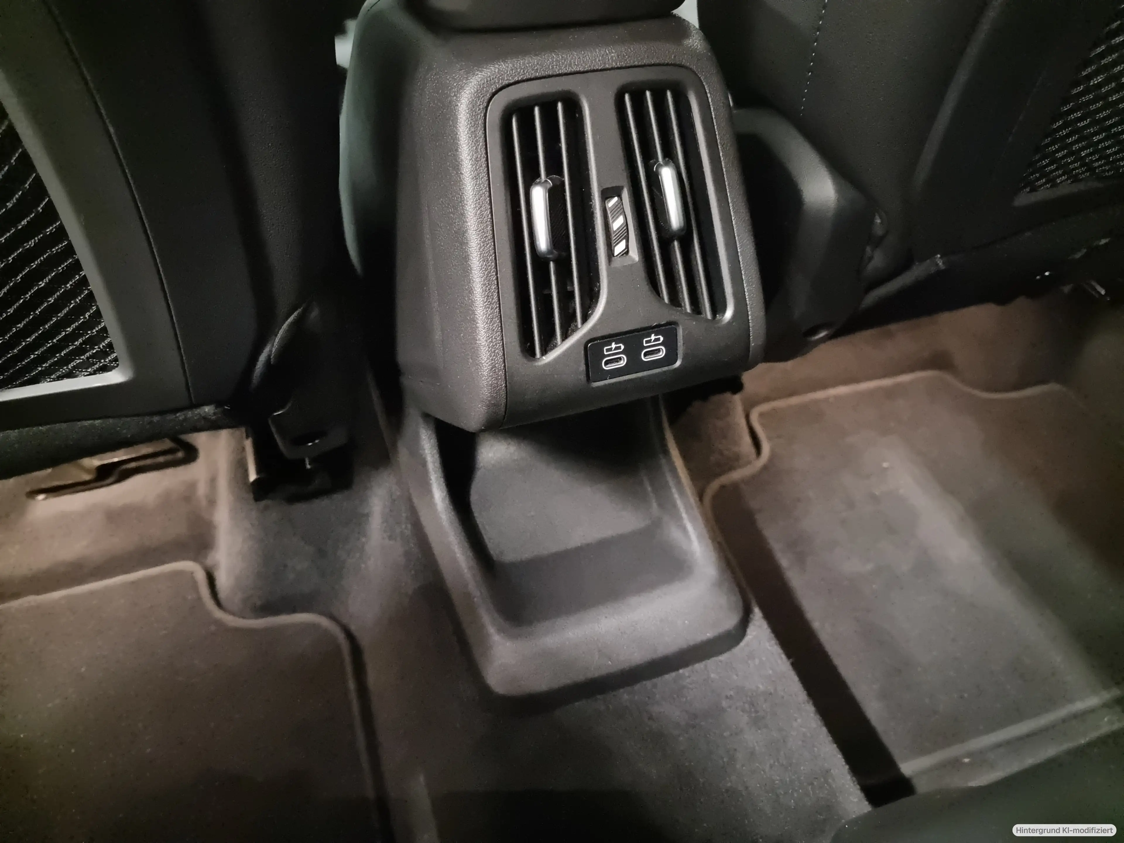 BMW X1 sDrive18d M Sportpaket — photo 18