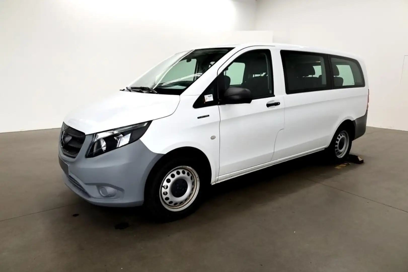 Mercedes-Benz Vito e 111 Tourer PRO Lang Vorklimatisierung Wit - 1