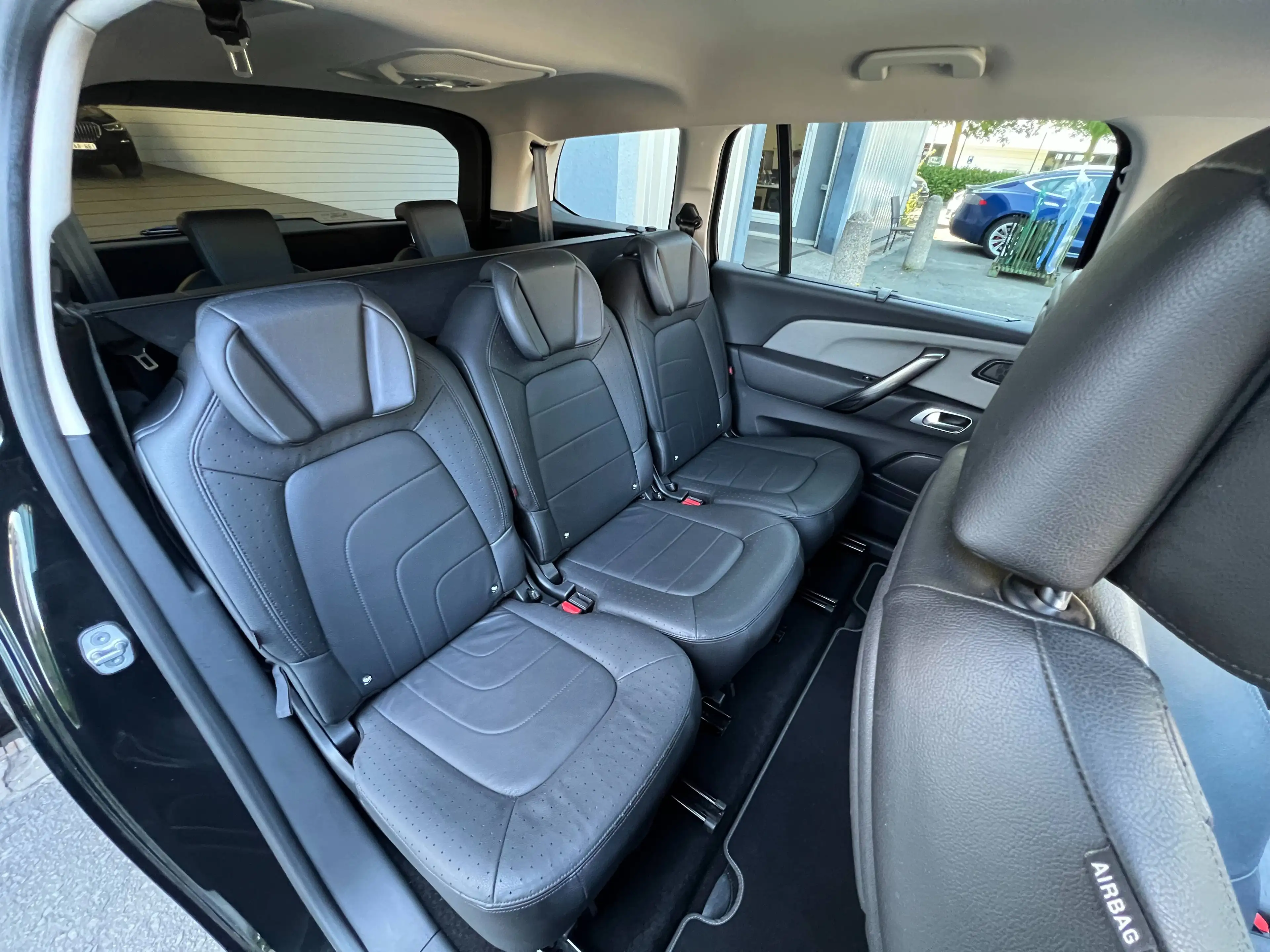 Citroen Grand C4 Picasso 1.6 BlueHDi Shine 7PL+NAVI+CAMERA+CUIR+CARNET+CARPASS — photo 12