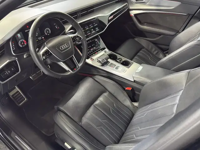 Audi S6 view 6