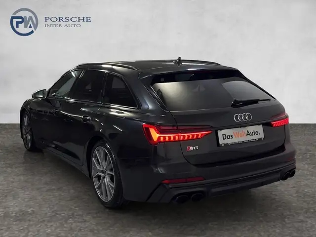 Audi S6 view 4
