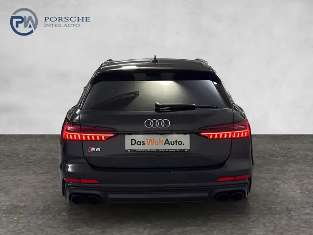 Audi S6 view 5