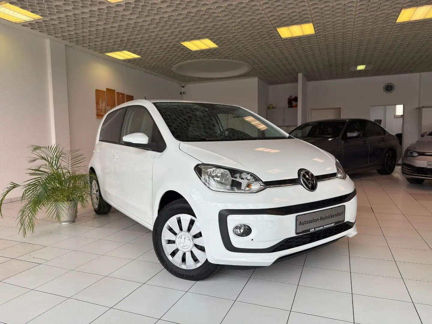 Volkswagen up! Basis*Kamera*Tempomat*SHZ*PDC* Weiß - 1