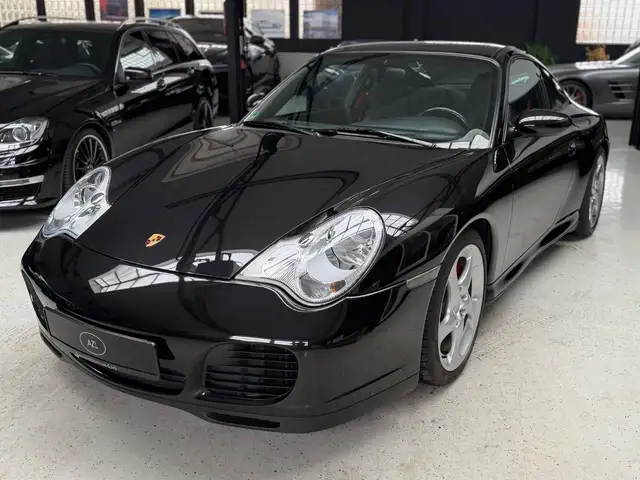 Porsche 996 Carrera 4S Coupé/SHZ/BOSE/Leder/Memory