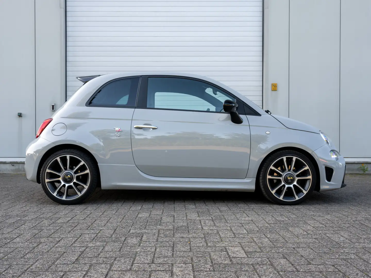 Fiat 500 Abarth Turismo*Nardo Grey*Leder*Digitaal dashboard* Gris - 2