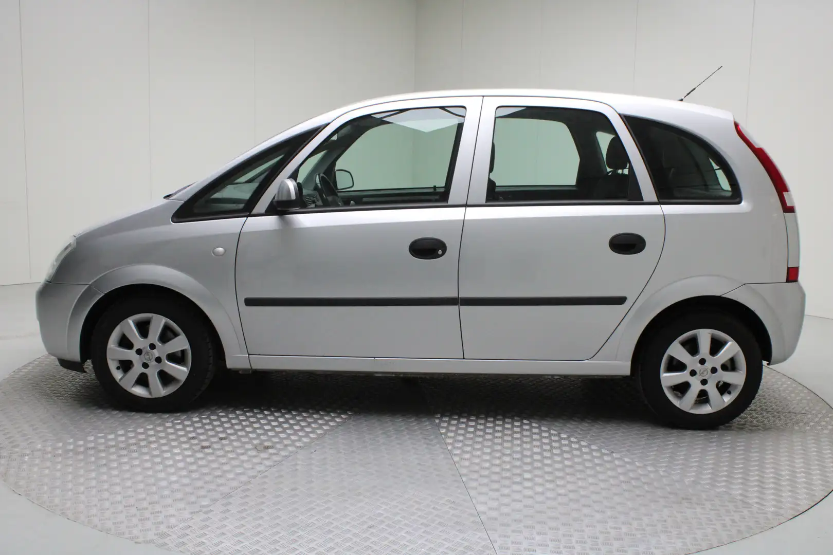 Opel Meriva 1.6-16V Maxx Cool | airco | 2x elekr. ramen en spi Grijs - 2