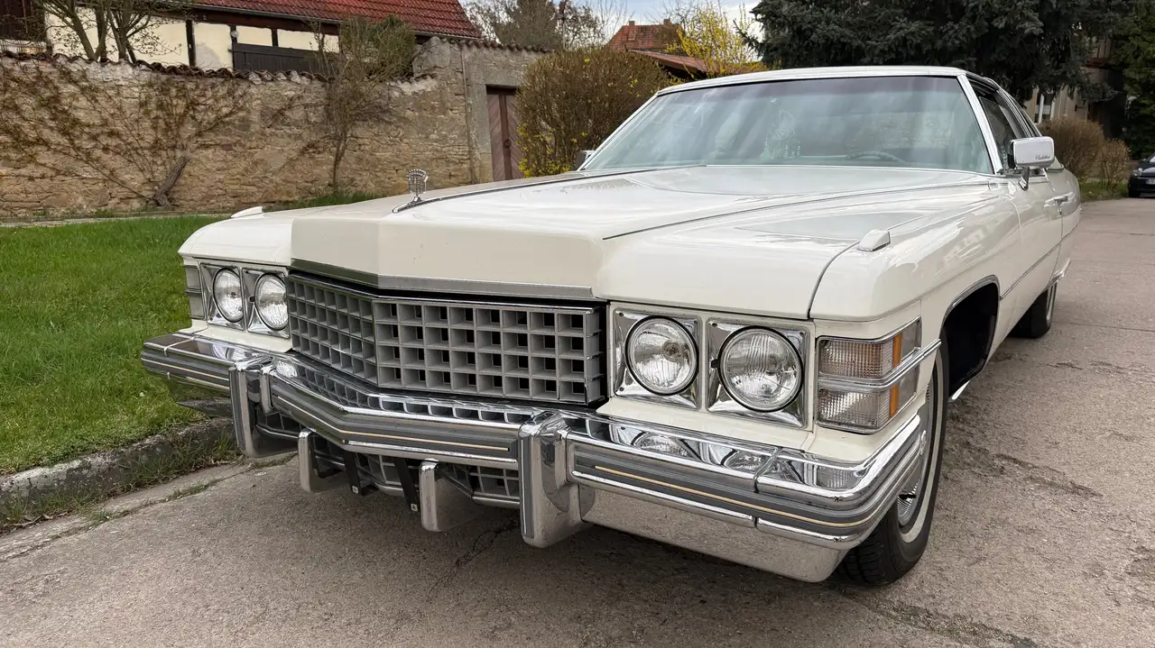 Cadillac Deville Coupe DeVille 1974, foto 2