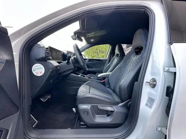 Volkswagen Tiguan view 14