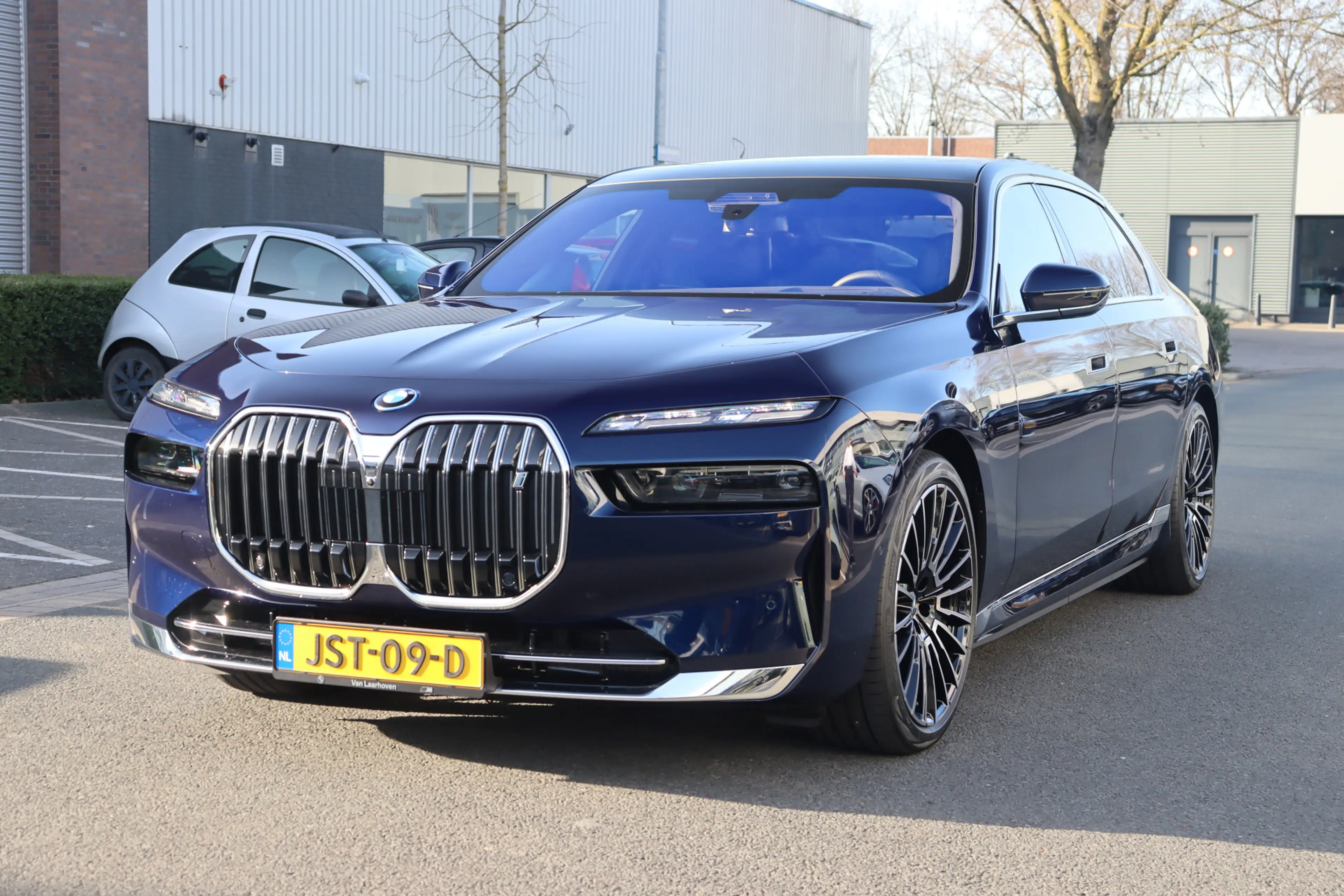 BMW i7 eDrive50 High Executive / Panoramadak / Stoelventi — photo 8
