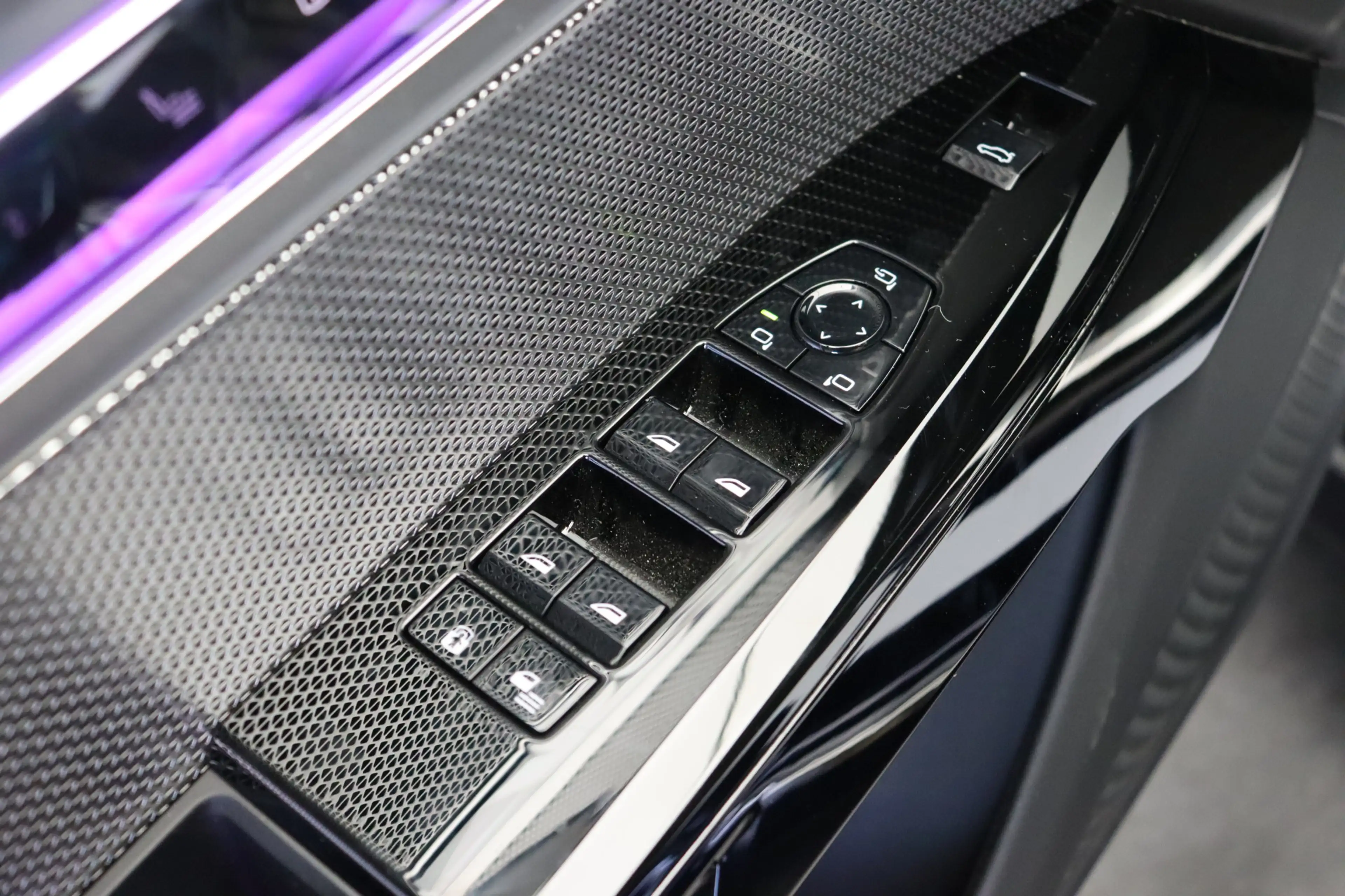 BMW i7 eDrive50 High Executive / Panoramadak / Stoelventi — photo 13
