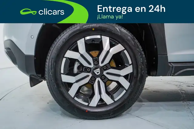 Dacia Duster view 11